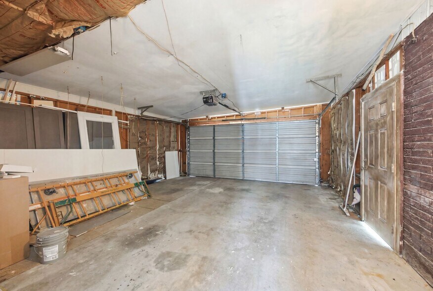 Building Photo - 8240 W 3475 S