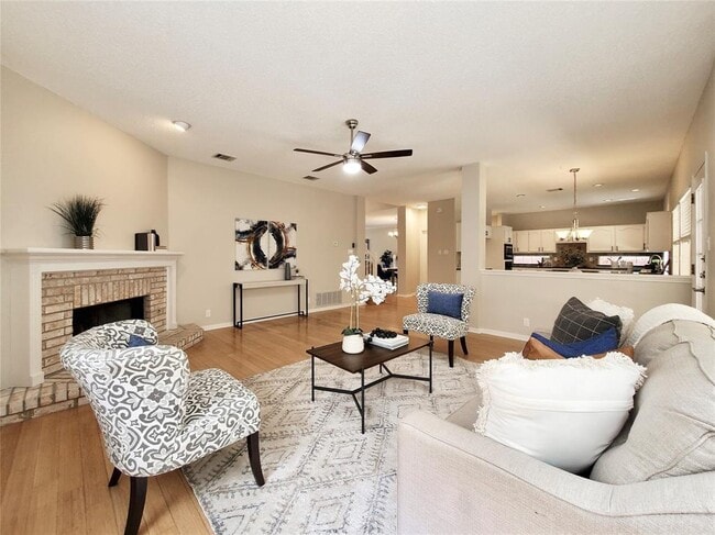 Building Photo - 11105 Crossland Dr
