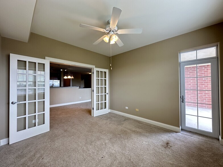 Building Photo - 2 Itasca Place
