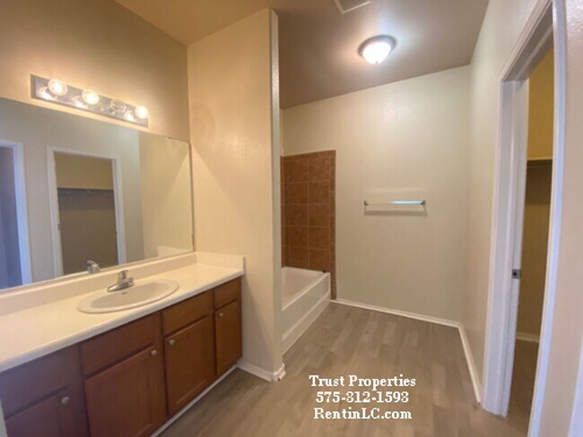 Building Photo - 5565 Gobi Ln