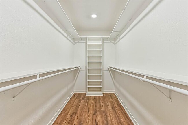 Building Photo - 18330 Cape Bahamas Ln
