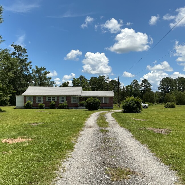 Primary Photo - 714 N Macon St