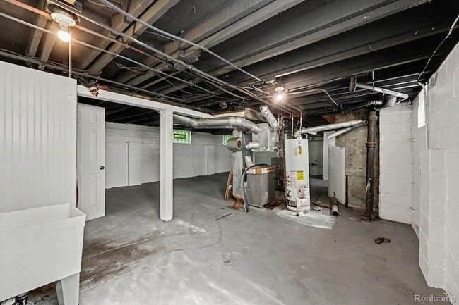 Building Photo - 15224 Rossini Dr