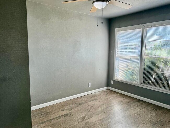 Building Photo - 4818 36th St