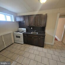 Building Photo - 4672 Stenton Ave