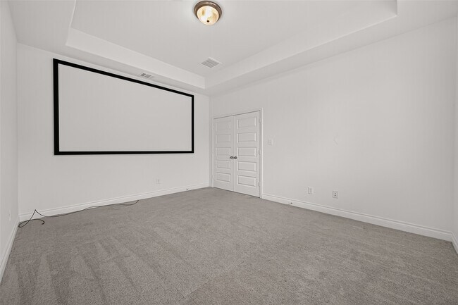 Building Photo - 25109 Pinebrook Grove Ln