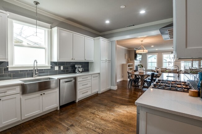 Building Photo - Lower Greenville Craftsman w/ Guest House