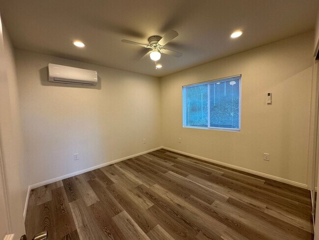 Building Photo - EGAN STREET TRIPLEX