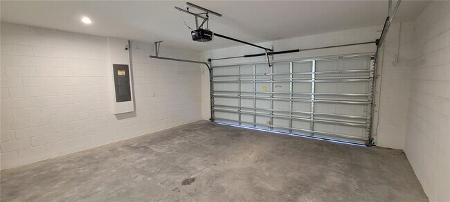 Building Photo - 4278 Southern Vis Lp