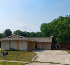 Building Photo - Alnwick Duplex #1
