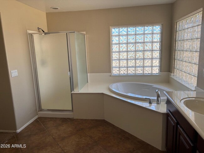 Building Photo - 11360 East Starkey Avenue