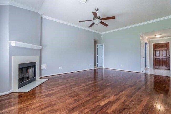 Building Photo - 221 Armand Bay Dr