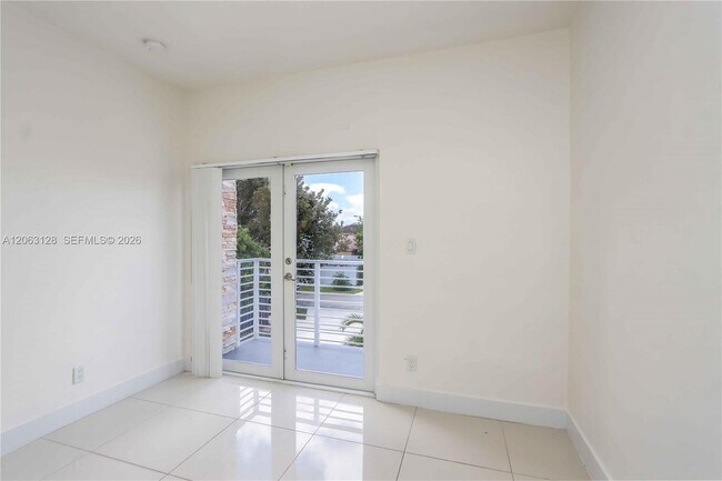 Building Photo - 26181 SW 135th Ct
