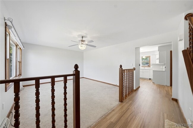 Building Photo - 555 Lakeview Ave