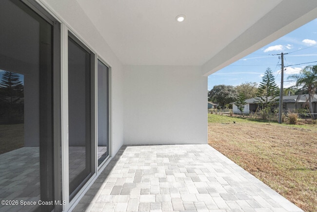 Building Photo - 1106 Homer St NW