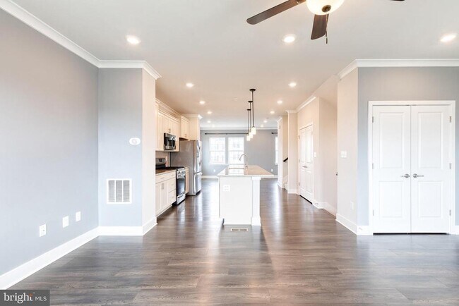 Building Photo - 2006 Ivory Brook Rd