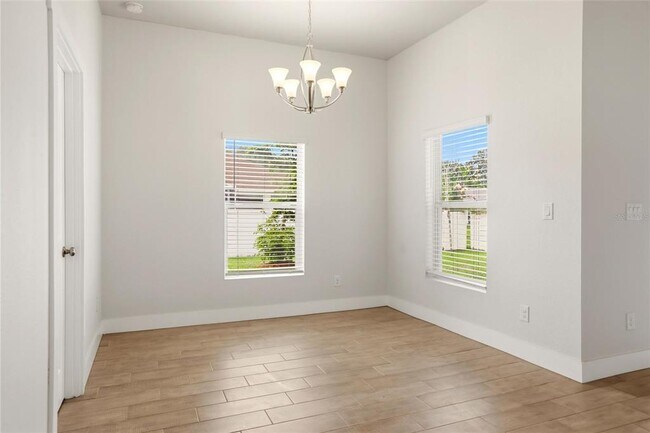 Building Photo - 870 Columbia St