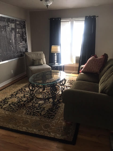 Building Photo - 413 S Webster Ave