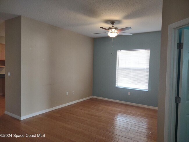 Building Photo - 3541 Deer Lakes Dr
