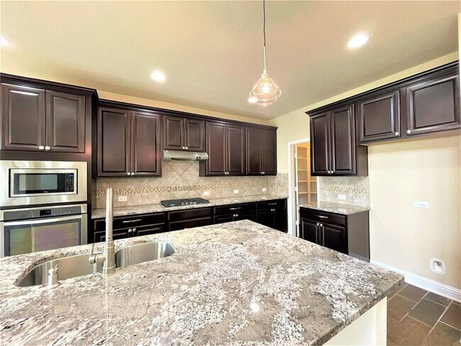 Building Photo - 20747 Redbud Rain Dr