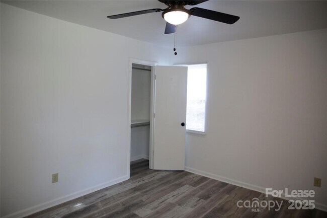 Building Photo - 12300 Rock Canyon Dr