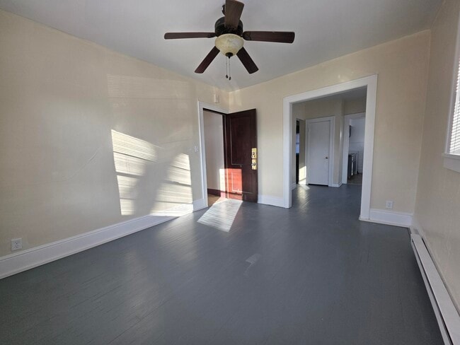 Building Photo - 1515 Taylor Ave