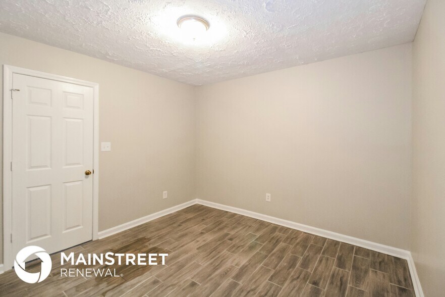 Building Photo - 4603 Quail Pointe Dr