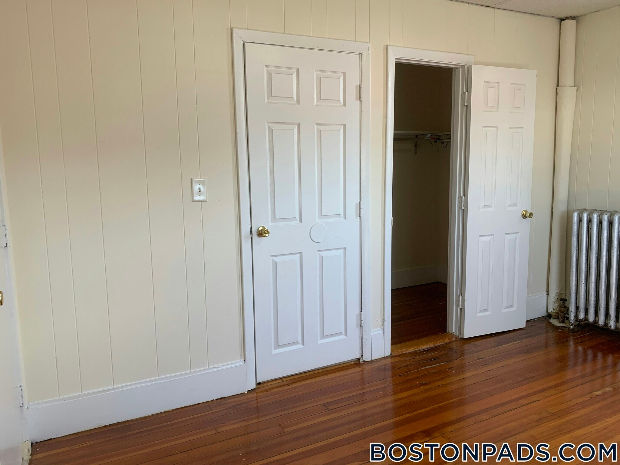 Building Photo - 437 Cambridge St