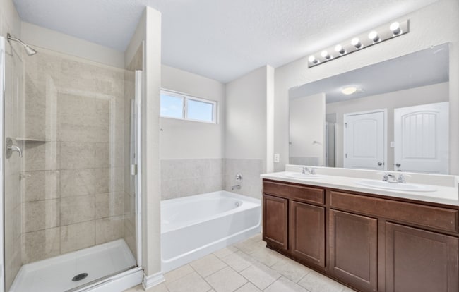 Building Photo - 8745 Ironwood Hill