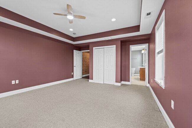 Building Photo - 309 E Lafayette Ave