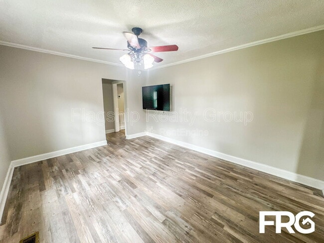 Building Photo - 2310 N Beston Rd