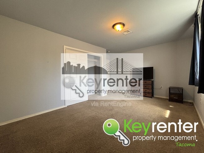 Building Photo - 6526 S D St