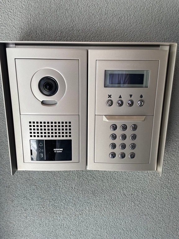 Building Photo - 14 Yeamans St