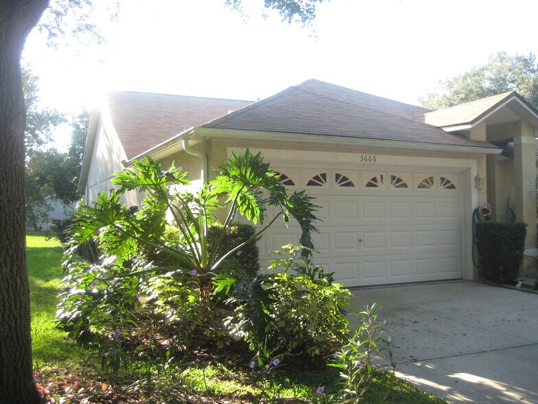 Building Photo - 3666 Amelia Way