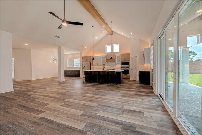 Building Photo - 24351 Dyer Hl Wy