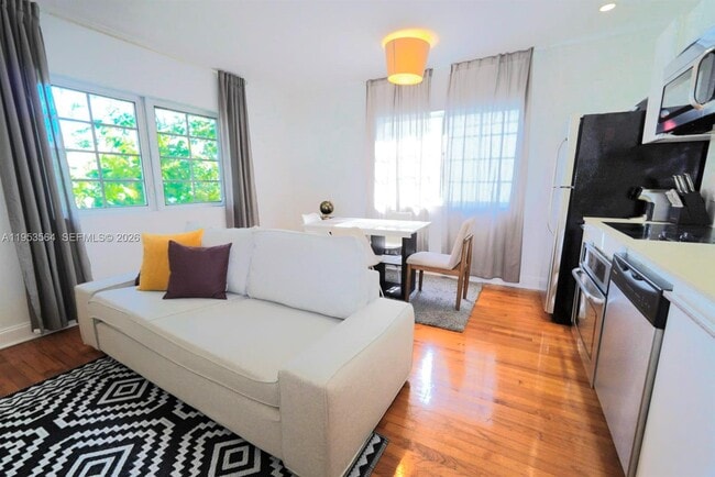 Building Photo - 1410 Euclid Ave