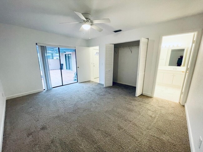 Building Photo - 4758 Sunny Palm Cir
