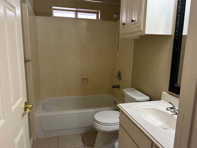 Building Photo - 4815 Stetson Dr N