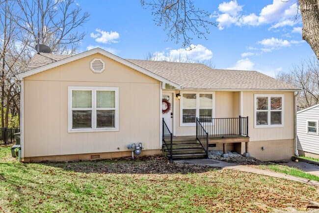 Building Photo - 145 Baxter Ln