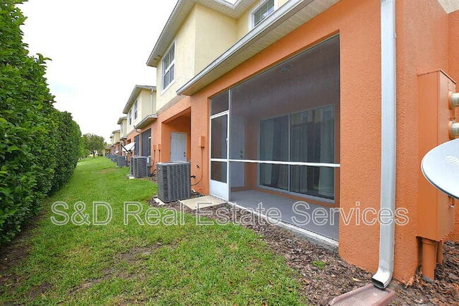 Building Photo - 4139 Shadetree Ln
