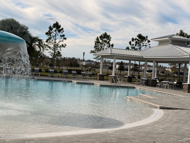 Building Photo - 17930 Turning Leaf Cir