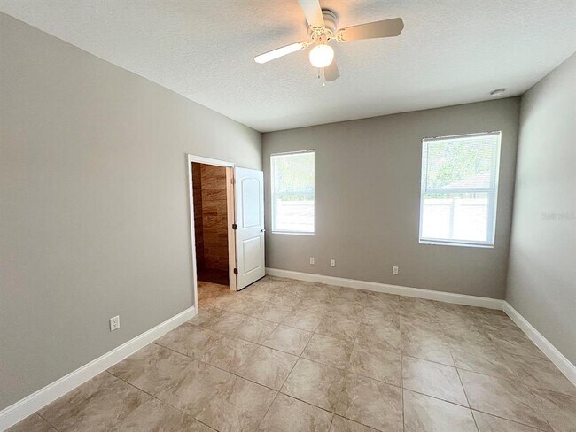 Building Photo - 80 Buttonworth Dr