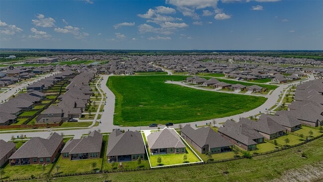 Building Photo - 2135 Tioga Vw Dr