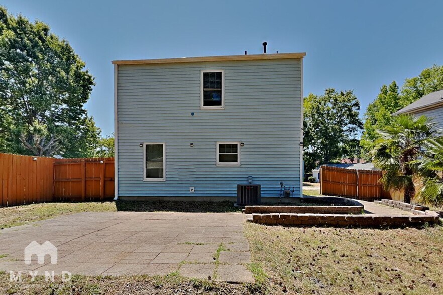 Building Photo - 8224 Wynewood Ct