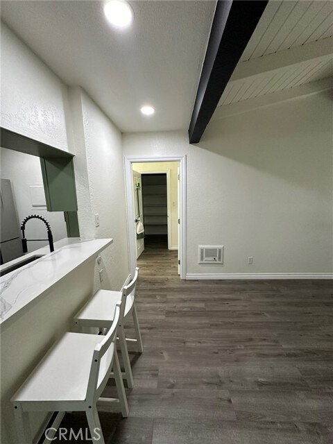 Building Photo - 1345 Cabrillo Park Dr