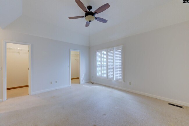 Building Photo - 112 Woodlands W