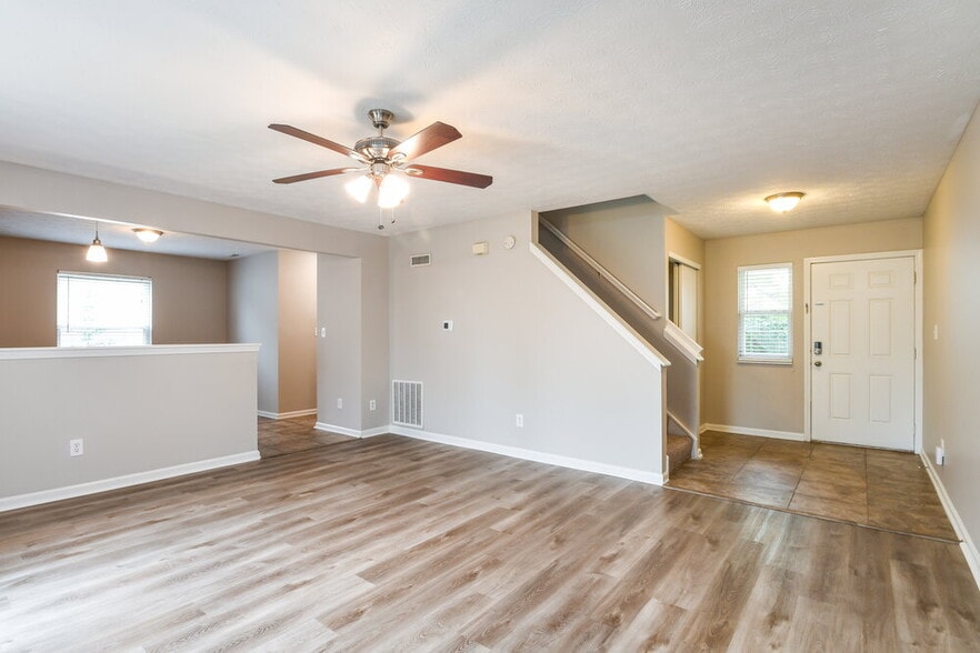 Building Photo - 11615 Signet Ln