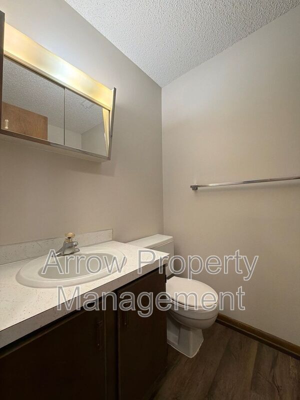 Building Photo - 1820 F St