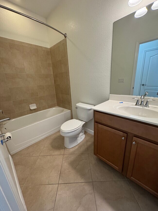 Bathroom for Bedroom 2 & 3 - 10510 Yorkstone Dr