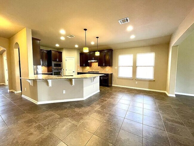 Building Photo - 8388 Angelo Loop